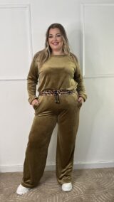 Σετ Βελούδινες Φόρμες (1810251)