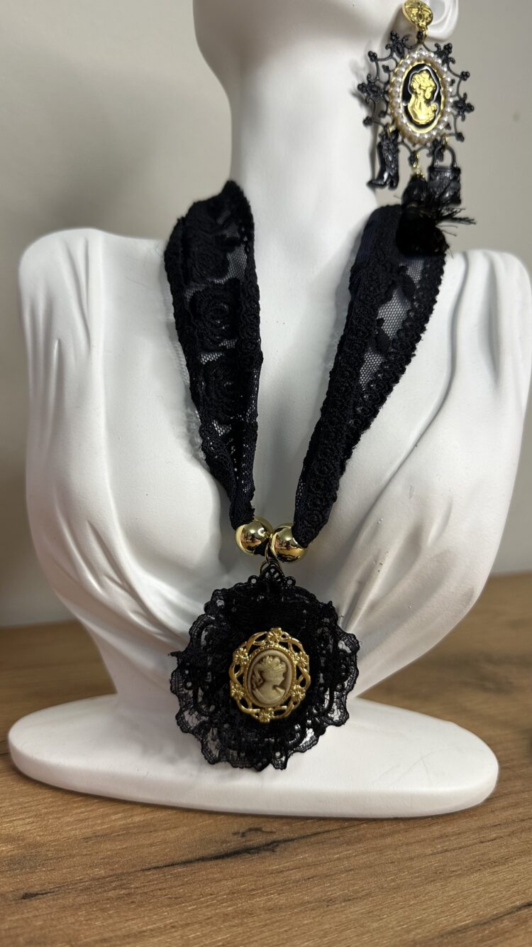 Κολιέ τύπου μπαρόκ (311253)